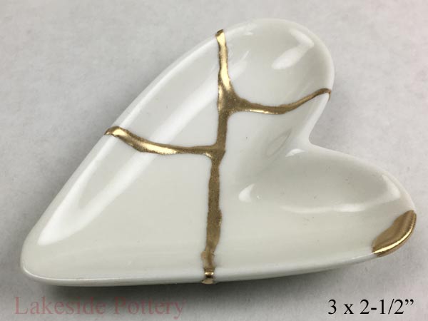 Kintsugi Heart shaped ring dish