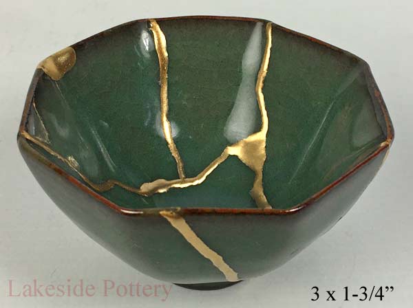 Crackled Kintsugi Japanese bowl