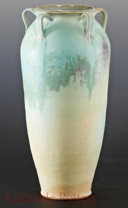 Custom Vase, urns and amphoras