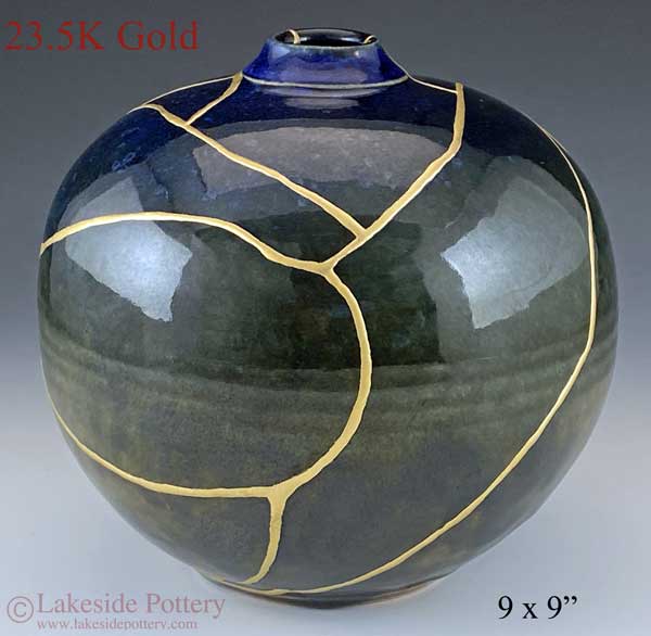 Stoneware blue kintsugi bud vase