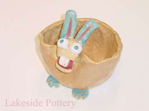 Rabbit pot -pinch-pot kids project