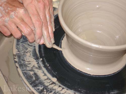make pottery