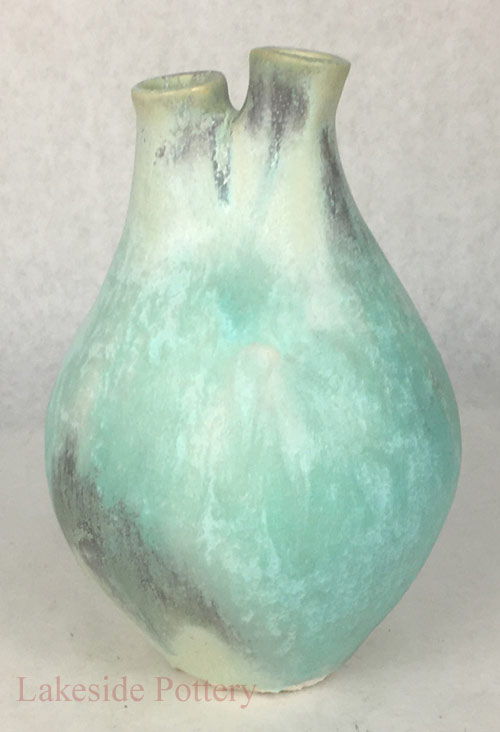 vase ready for kintsugi process