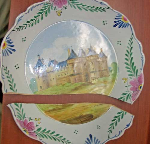 French Veuve Perrin Broken Plate - castle scenery